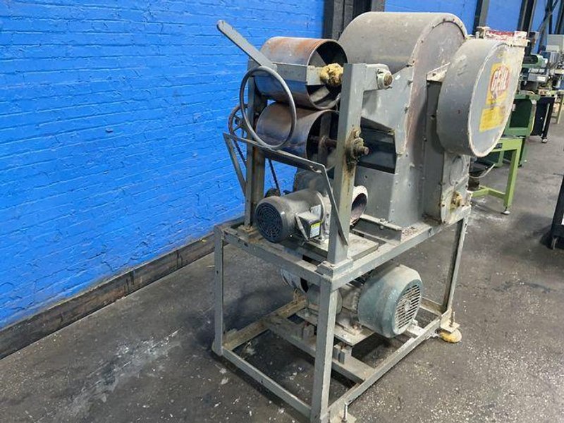 GEHL BROS. MFG. CO. 25 HP HAMMER MILL / FEED GRINDER  -  55