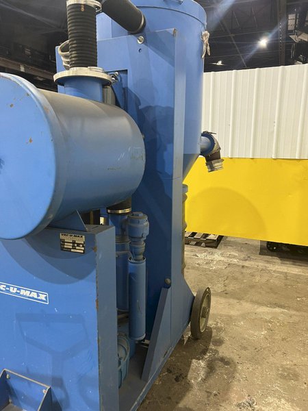 20 HP VAC-U-MAX MODEL #1500FV PORTABLE VACUUM DUST COLLECTOR: STOCK #20581