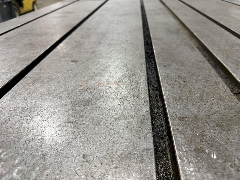 60" X 120" T-SLOTTED LAYOUT TABLE / FLOOR PLATE WITH COOLANT TROUGHS: YOBRO #25558