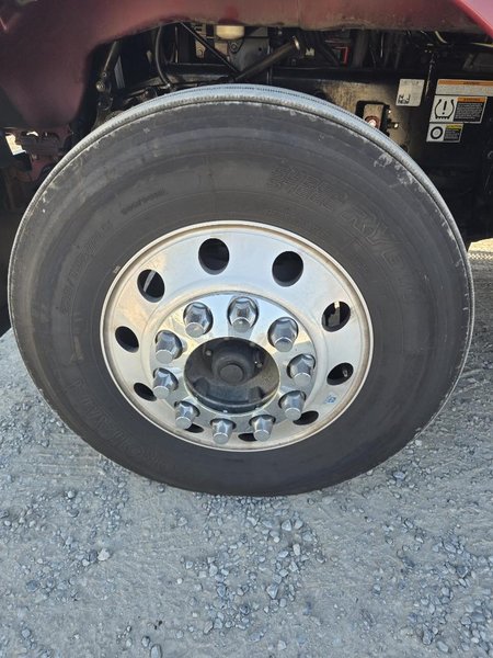 PETERBILT 567 - Trucks