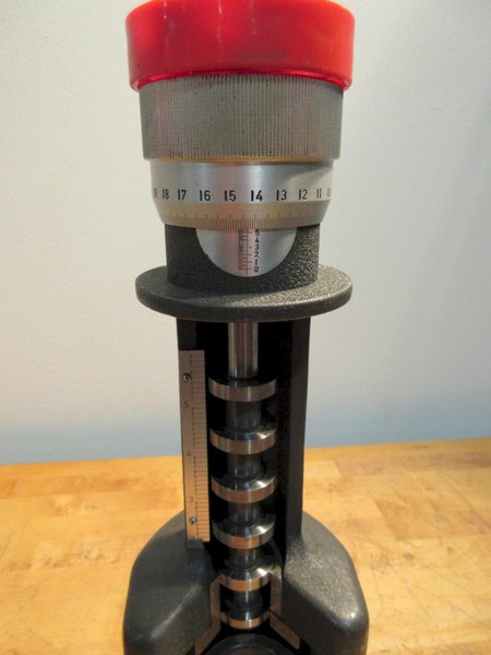 Cadillac Pla-Chek &amp; HG6 Height Stands 1 W/ 6" Riser- Auction Item