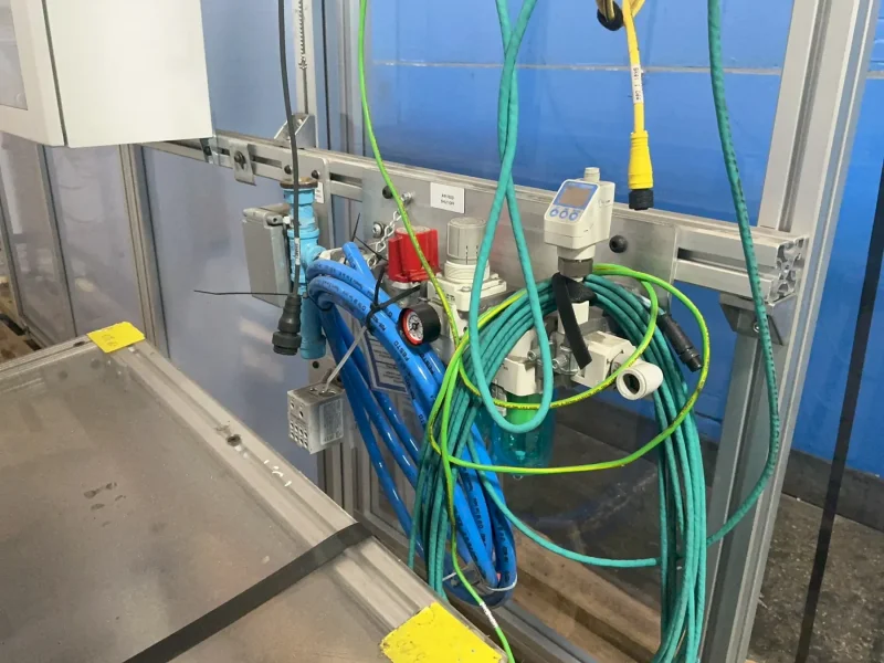 TEMPORARY MACHINE ENCLOSURE