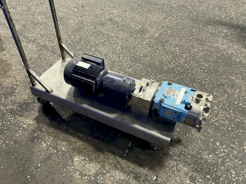 WAUKESHA 3 HP PUMP  -  030 U1