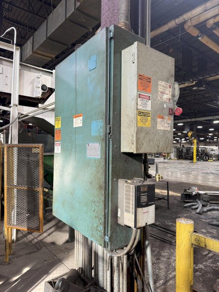 54" X .110" YODER SLITTING LINE, COMPLETE LINE, LOTS OF TOOLING: YOBRO #24277