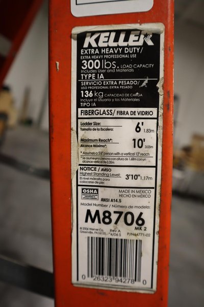 Keller - Extra Heavy Duty 6&#039; Fiberglass Ladder M8706- Auction Item