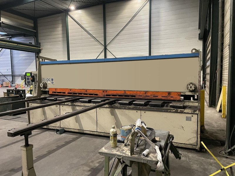 LVD HST-E - 4100 x 13 mm CNC