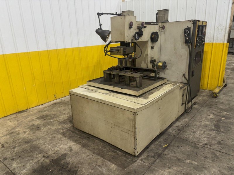 ELOX-FANUC SERIES Q WIRE EDM: YOBRO #23856