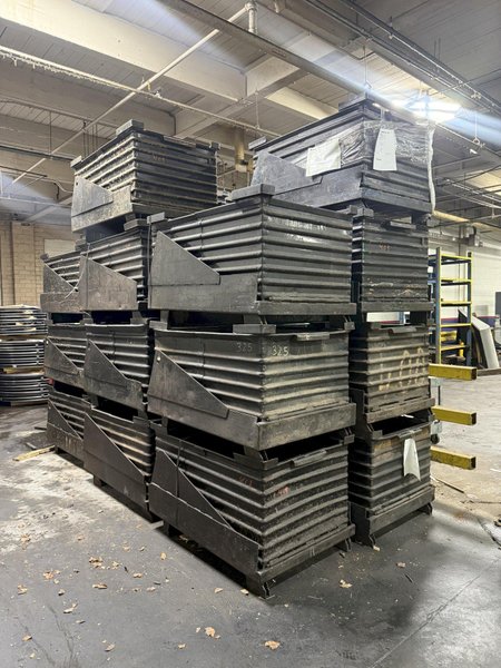 DROP BOTTOM CORRUGATED PARTS BINS / HOPPERS: YOBRO #25888
