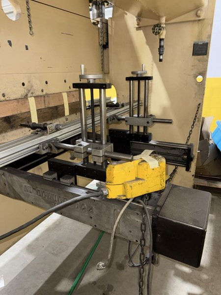 100 Ton x 8′ Niagara HBM-100-6-8 CNC Hydraulic Press Brake – Programmable Backgauge