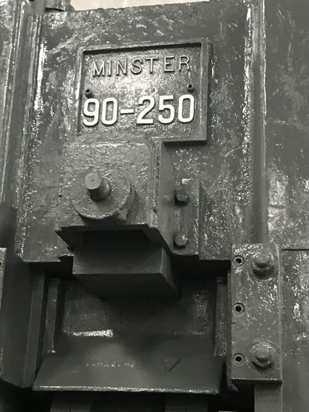 250 TON MINSTER MODEL #90 KNUCKLE JOINT PRESS: STOCK 10128