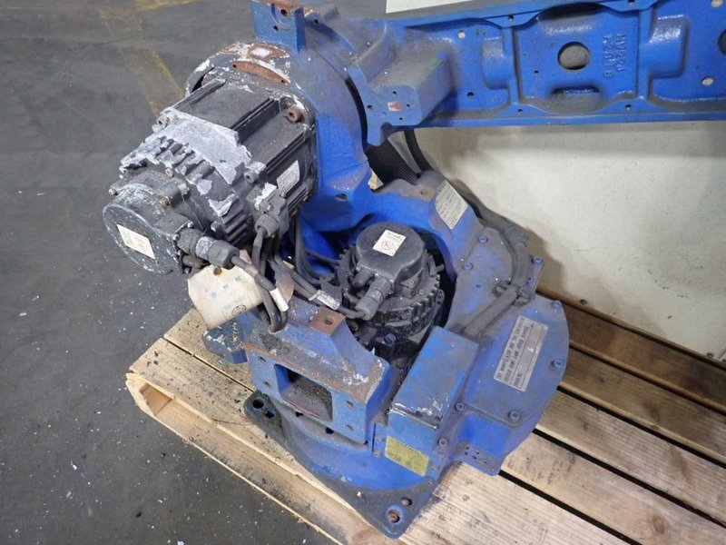 MOTOMAN / YASKAWA ELECTRIC 1.5KVA ROBOT  -  MH6