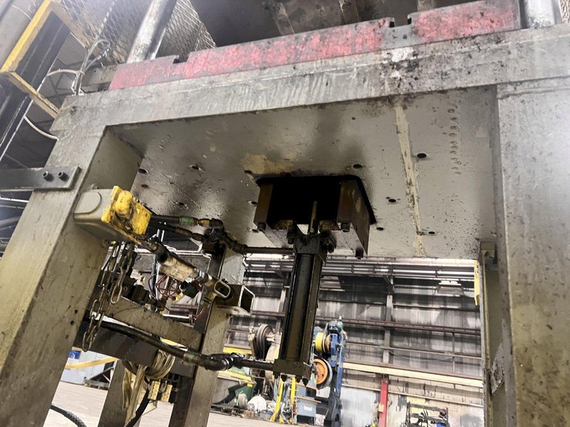 30 TON METAL MECHANICS 4 POST HYDRAULIC FORMING PRESS , 24" STROKE, NEW1999: STOCK #21949
