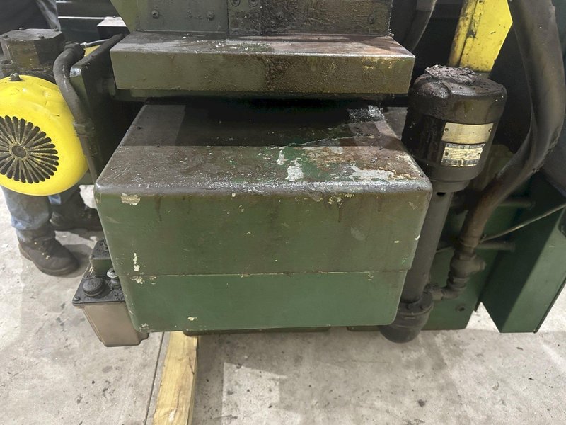 6" X 30" NORTON HEAVY MODEL #CTU DUTY OD CYLINDRICAL GRINDER: STOCK #20684