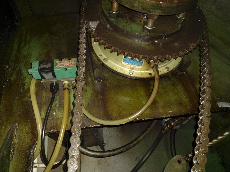 6,000 LBS X 36" AMERICAN MODEL #1000 MOTORIZED COIL REEL UNCOILER: YOBRO #24888