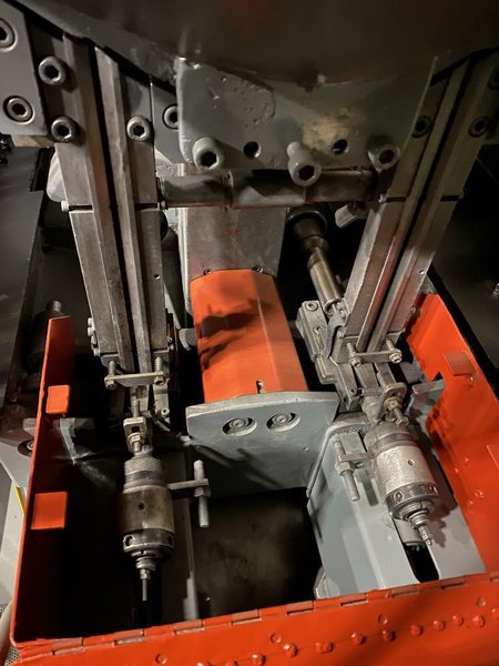 Shimazu Model Super 3-F Twin Spindle Nut Tapper