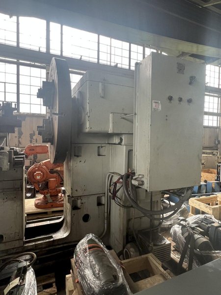 LEBLOND MODEL #4025-36 50"/130" X 230-362" HEAVY DUTY SLIDING BED GAP LATHE .STOCK # 0637323