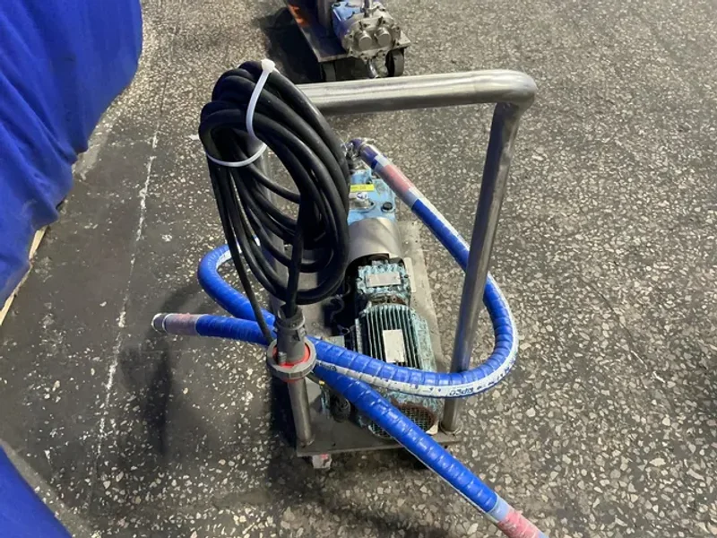 WAUKESHA 3 HP PUMP  -  0301