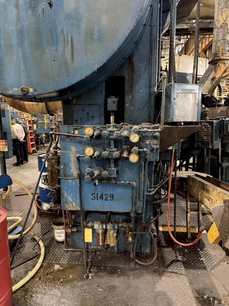 1500 TON BLISS #29 KNUCKLE JOINT PRESS WITH 15" STROKE. STOCK # 0328326