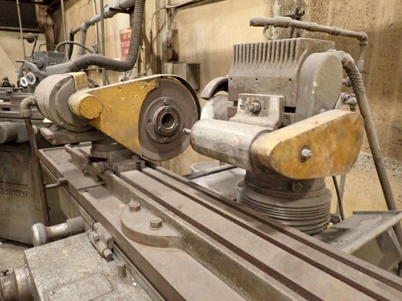 CINCINNATI MODEL  CIMTROL #2 TOOL AND CUTTER GRINDER: YOBRO #24260
