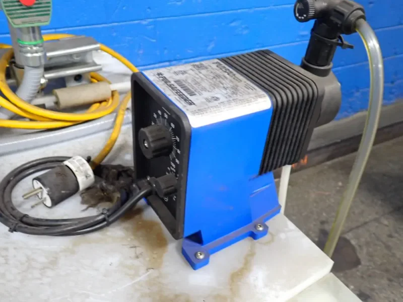 36"X 36"X 24 PARTS CLEANER