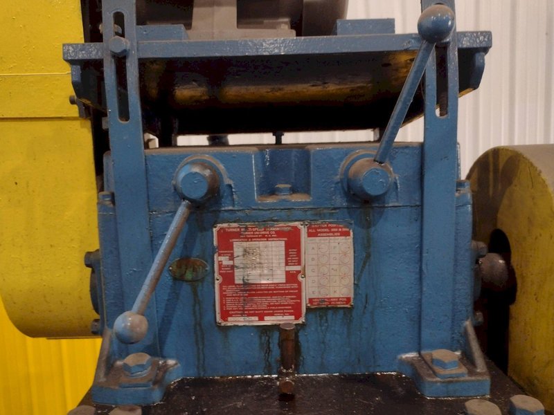 16 STAND X 1.5&quot; X 6&quot; VAN HUFFEL ROLLFORMER: STOCK #10499