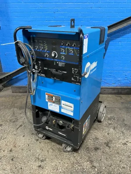 Miller  250 A  Welder  - Syncrowave 250 Dx