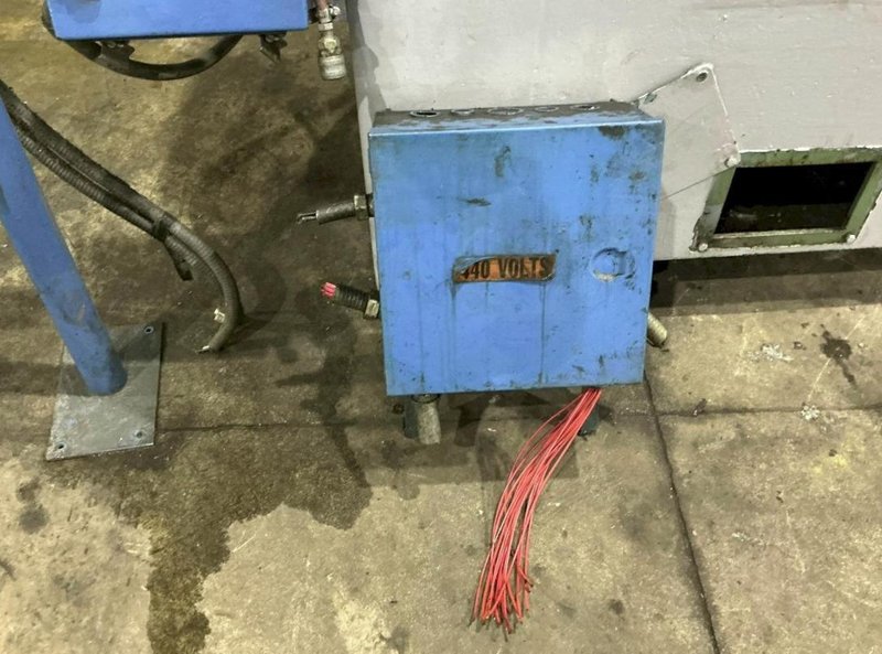 6 STAND X 1.5" ARDCOR MODEL 1-F ROLLFORMER. STOCK # 0536926