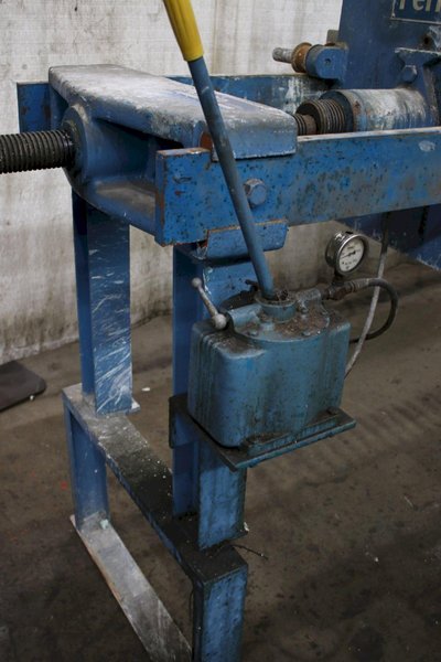 30 PLATE PERRIN FILTER PRESS: STOCK #76396