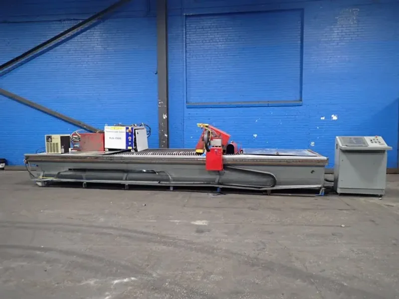 MESTEK MACHINERY  / IPG PHOTONICS 252" X 60" TABLE LASER SYSTEM   -  LASER MAX 1.5  / YLS-1500