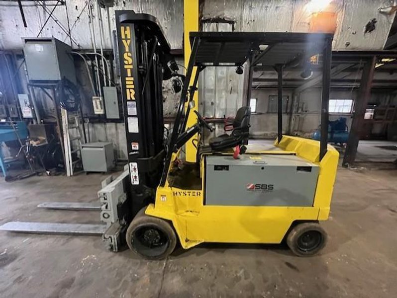10,000# E100XL2 HYSTER FORKLIFT STOCK# 4061
