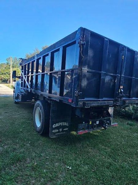 Ford F-750 Dump Truck, 2023 – 6.7L Power Stroke, Automatic, 33k GVWR