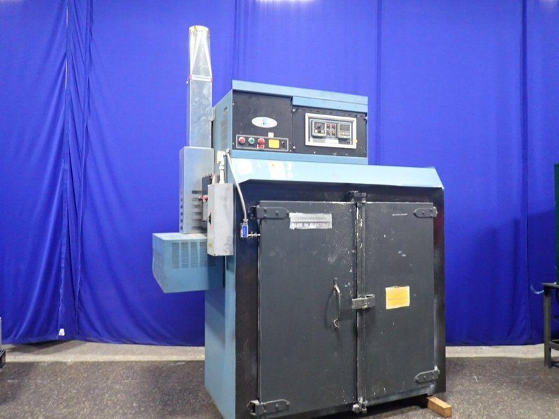 BLUE M ELECTRIC 48" X 24" X 48" INDUSTRIAL OVEN   -  MP-326A-CHP
