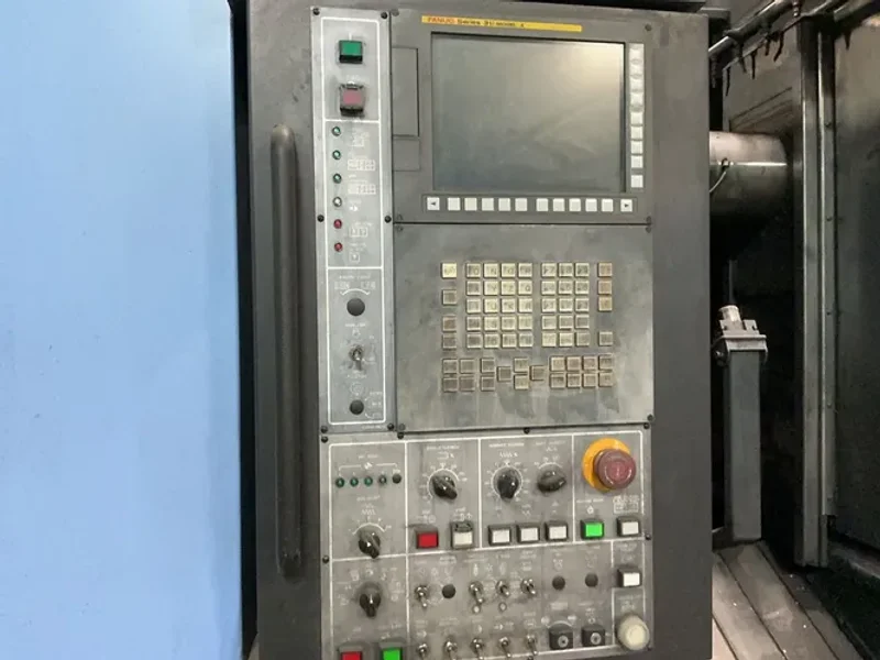 DOOSAN INFRACORE CNC HMC  -  HP 4000