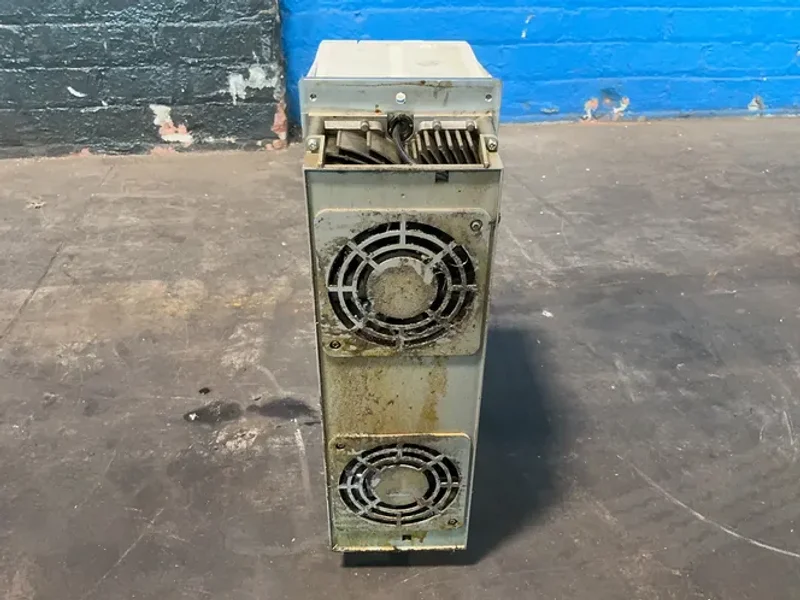 MITSUBISHI 9 KW SERVO DRIVE UNIT  -  MDS-C1-V1-90