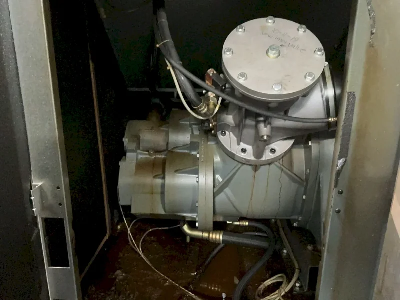 ATLAS COPCO 221 HP AIR COMPRESSOR  -  GA 160