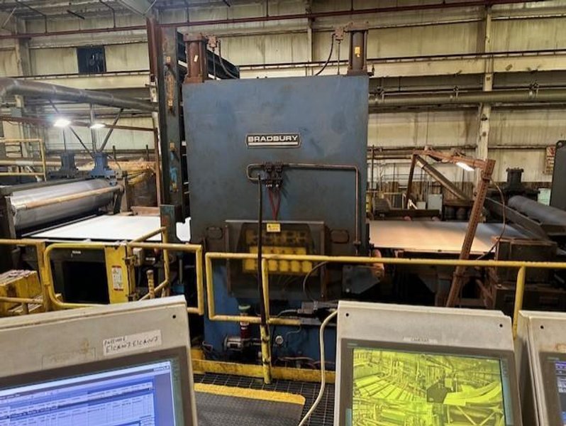 72" x .250" BRADBURY 11 ROLL, 4HI AUTO-SELECTIVE PULL-THRU LEVELER