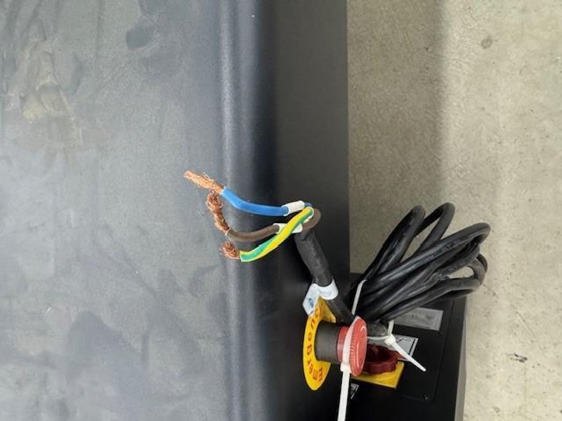 Mutoh PJ2508UF FlatBed Printer