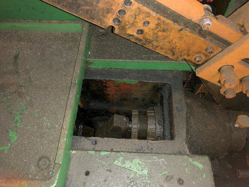 Hilgeland Model ME2V Trimmer