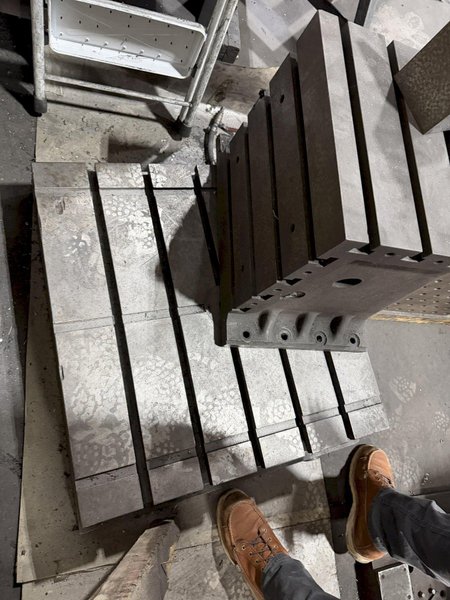 30" X 30" DEVLIEG AIR LIFT ROTARY TABLE. STOCK # 0220826