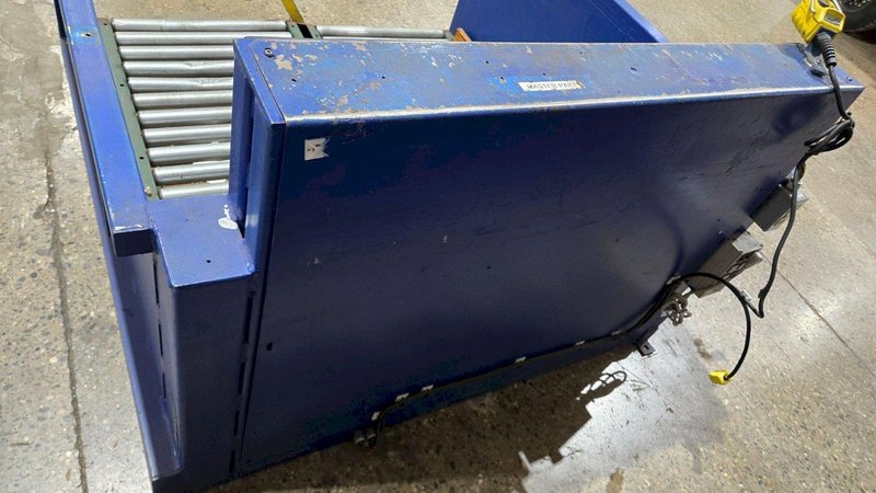 SOUTHWORTH ROLL C2.5-28 Platform Lifter w/ Flow Rollers 2500 lbs Capacity USED