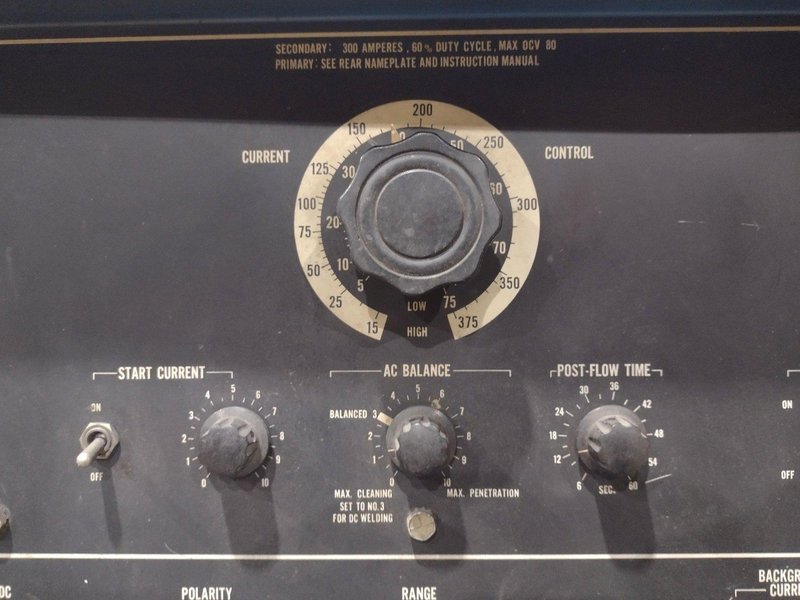 300 AMP MILLER SYNCROWAVE 300 AC/DC WELDER: STOCK #19661