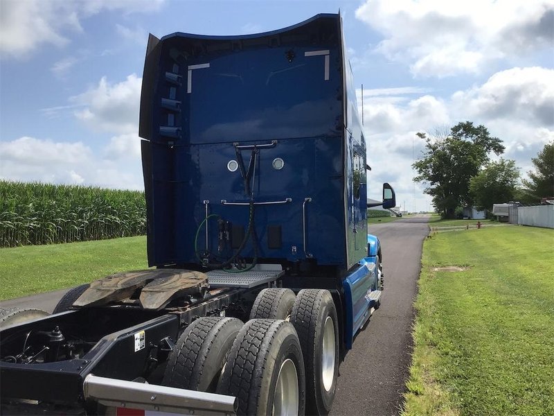 2023 Peterbilt 579 1XPBDP9X9PD854346