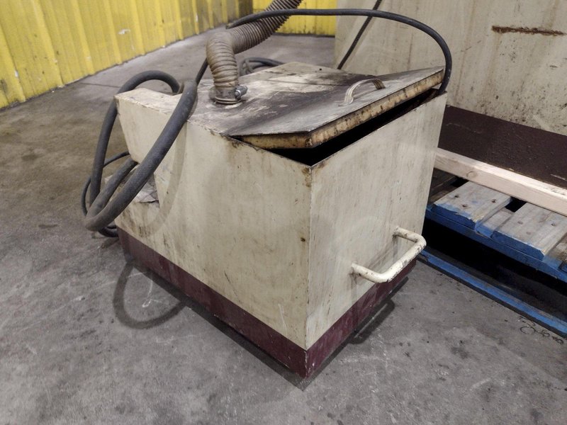 6" x 18" CHEVALIER SUPER 618 HYDRAULIC AUTOMATIC HORIZONTAL SURFACE GRINDER: YOBRO #24977