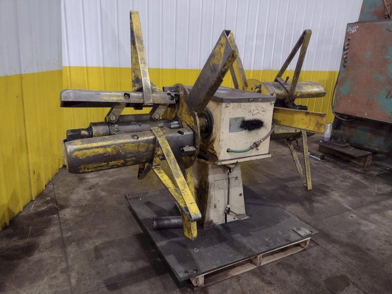 4,000 LB AMERICAN MODEL #70 DOUBLE END PULL OFF COIL REEL UNCOILER: YOBRO #24854