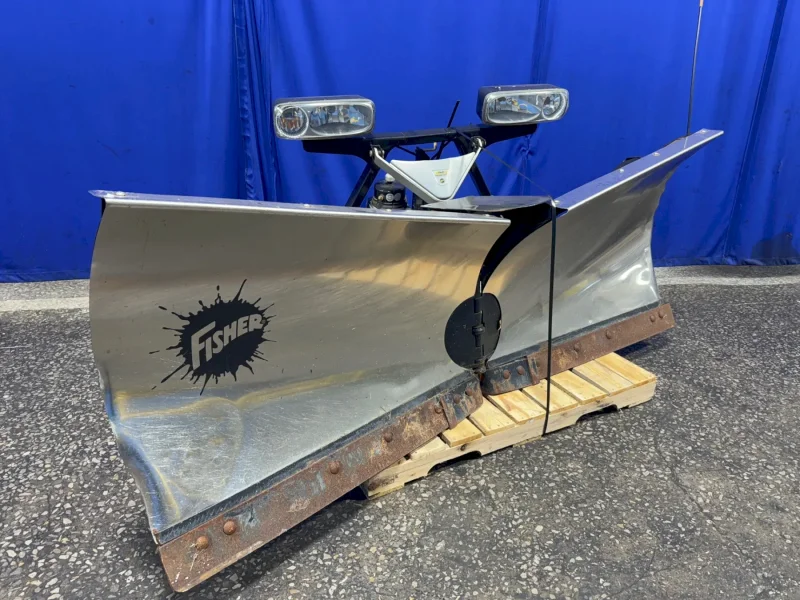 FISHER 8' 6" SNOW PLOW  -  86 XV2