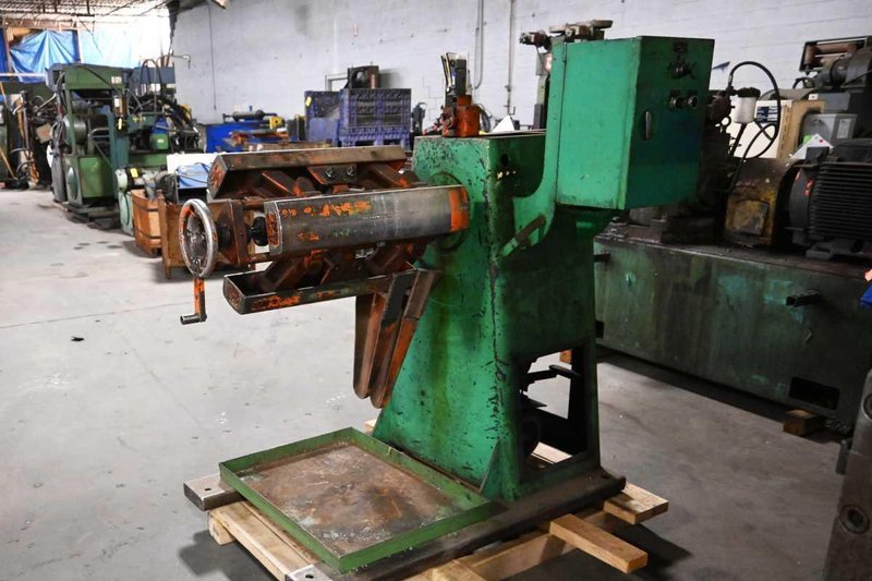 2,500 Lb. x 18″ COOPER WEYMOUTH CWP 2500 18M Single Uncoiler