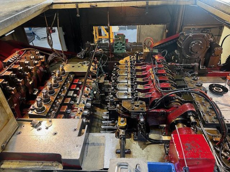 Chun-Zu Model CBP-206L Bolt Former