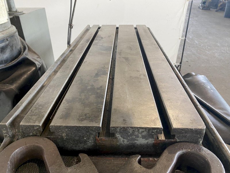 2 HP SERIES 2 BRIDGEPORT CNC VERTICAL MILL. STOCK #0742822.