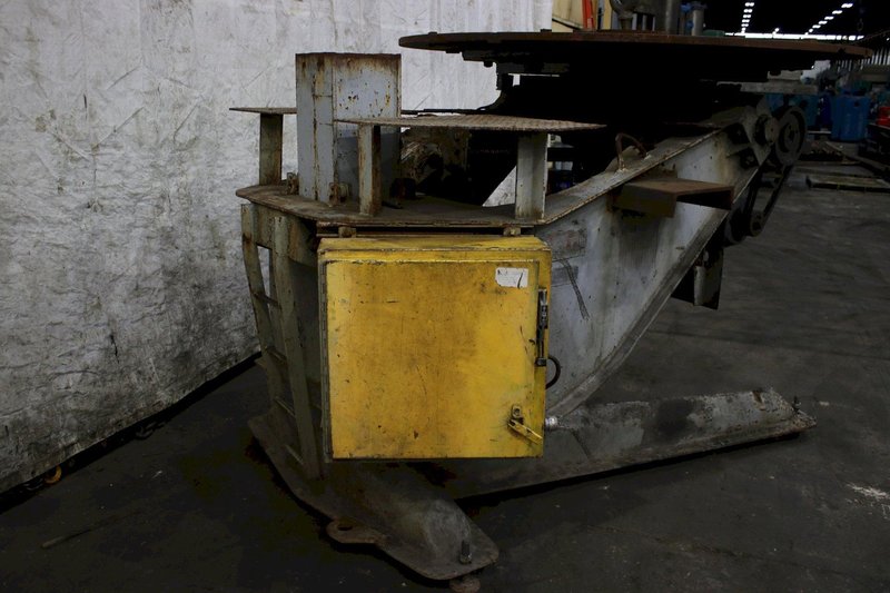 6000 LB P &amp; H WELDING POSITIONER: STOCK #74817
