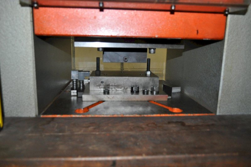 500 TON ORO FRANCO HOBBING PRESS